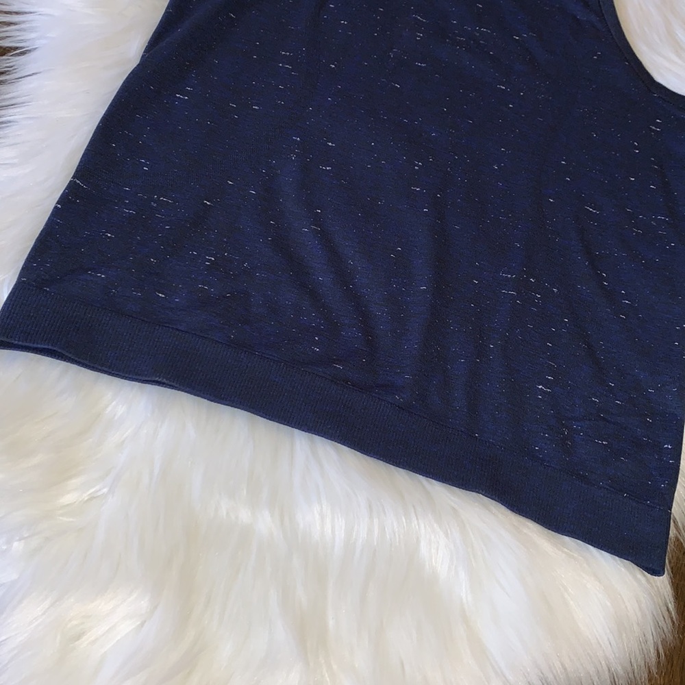 Lululemon Swiftly Relaxed Tank Cosmic Shift Hyper Blue / Black Size 4 - Picture 13 of 14